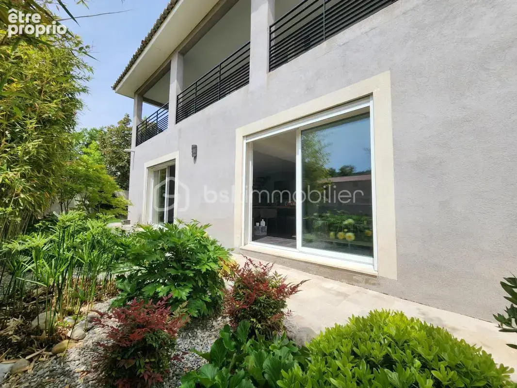 Villa contemporaine et local professionnel - photo 5