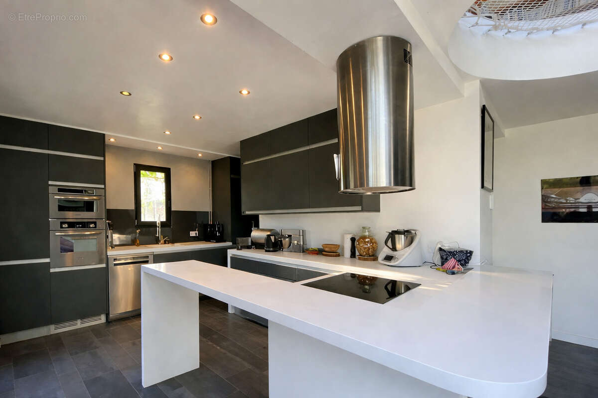 Maison à CHATAINCOURT