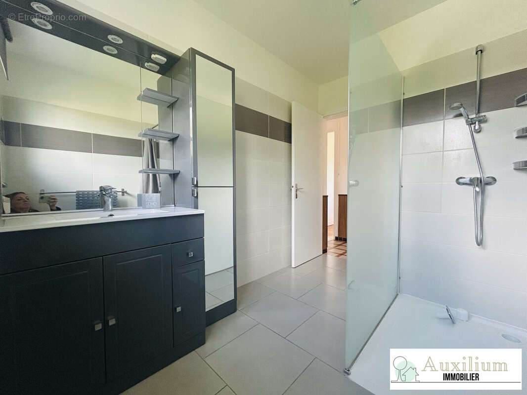 Maison à SAINT-LAURENT-D&#039;ARCE