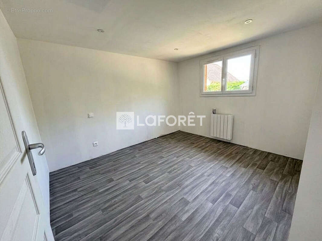 Maison à SMERMESNIL