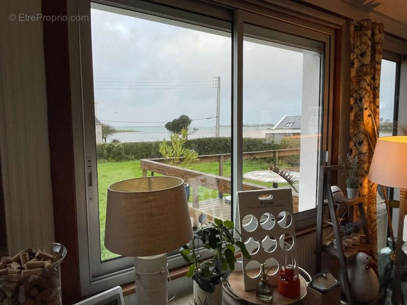 Commerce à PLOUESCAT