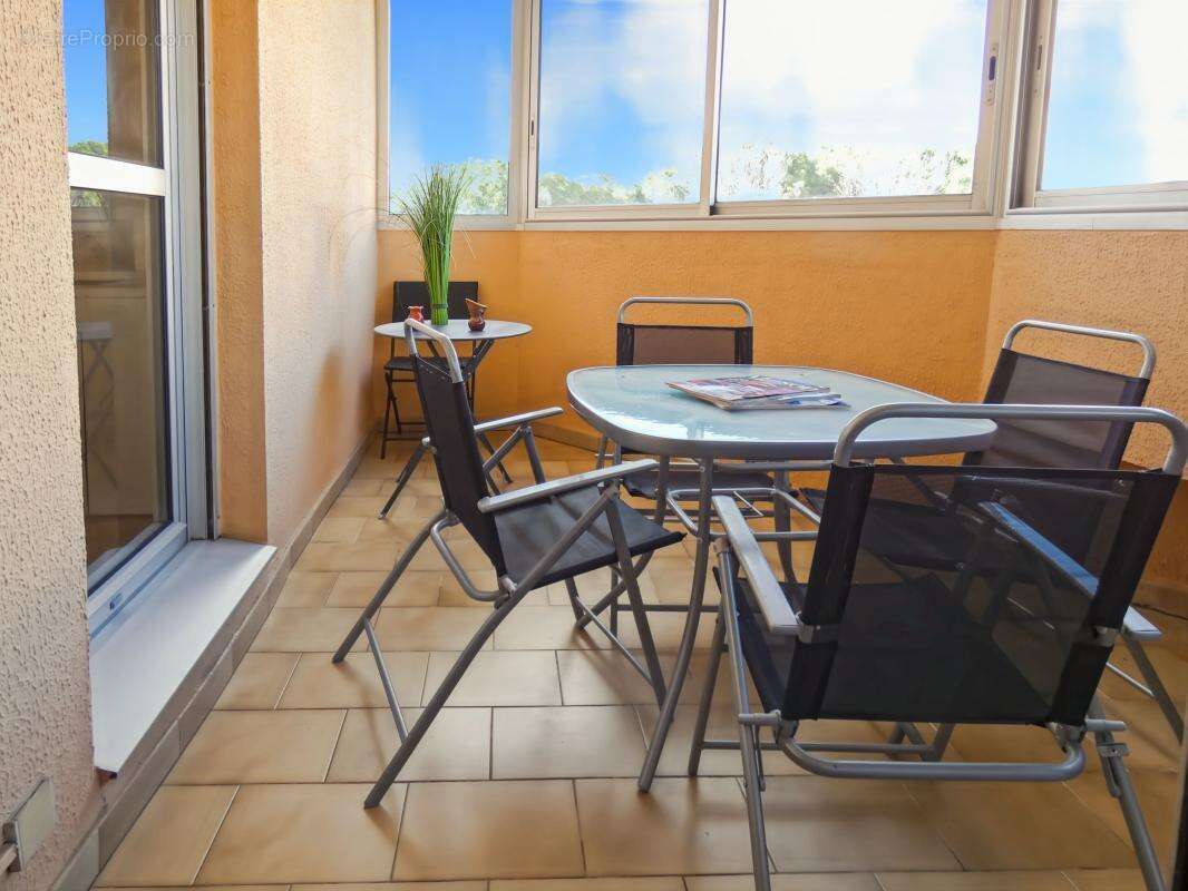 Uzès Centre – Appartement 43 m² avec loggia et parking – Résidence sécurisée - photo 4