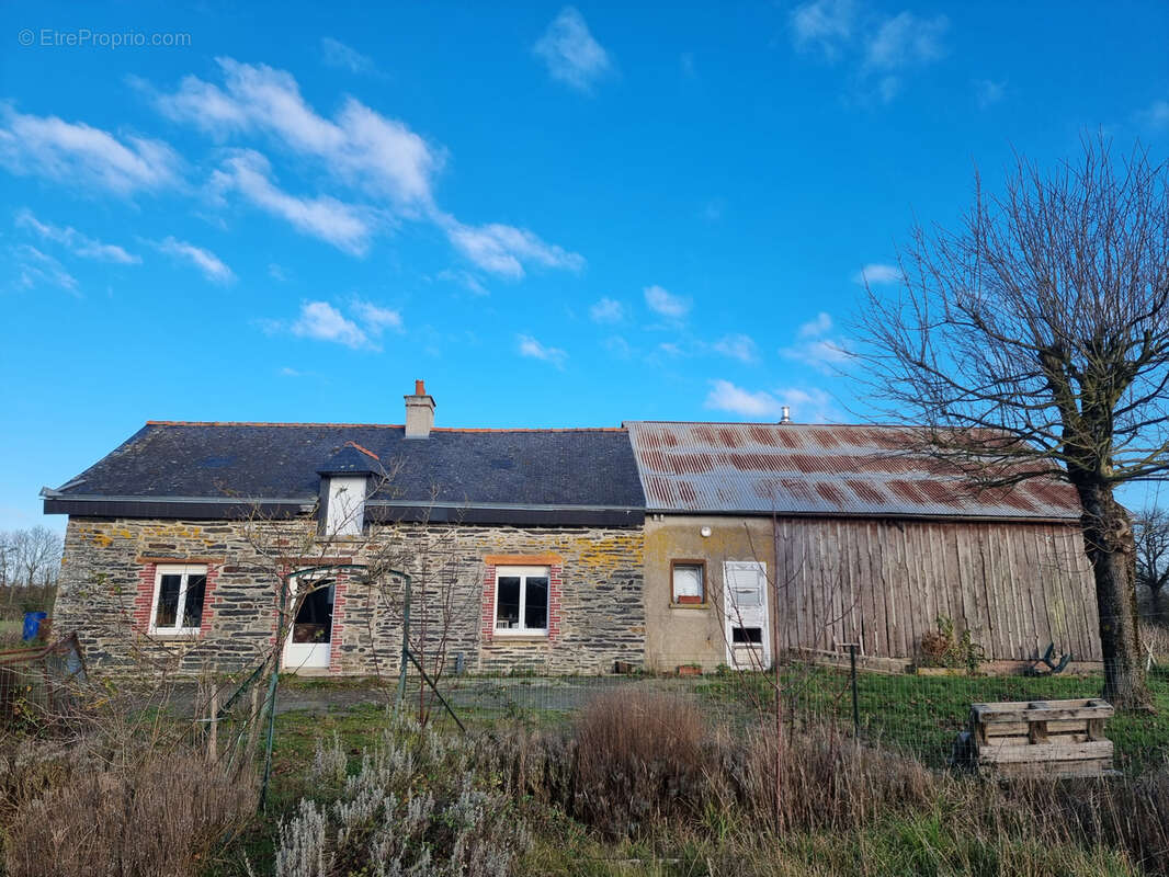 Maison à CORPS-NUDS