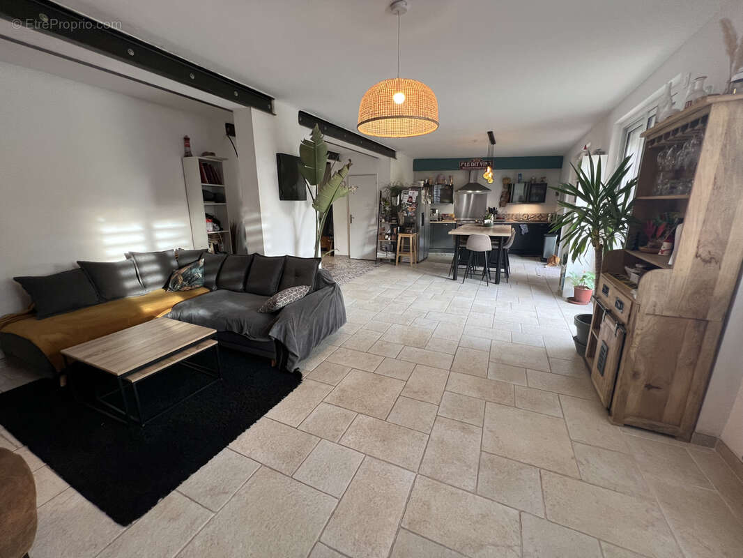 Maison à VAISON-LA-ROMAINE