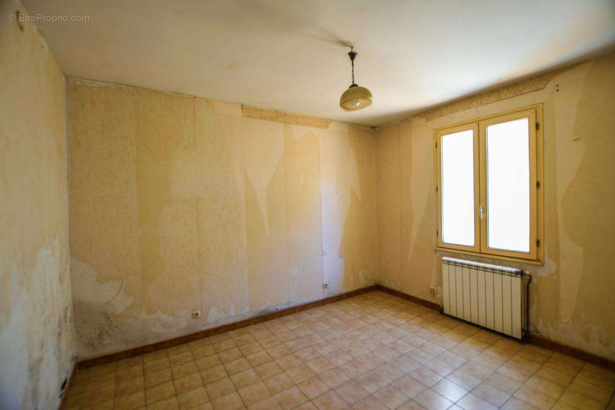 Maison 5 pièces de plain-pied – 90 m² avec jardin à Villeneuve-lès-Avignon - photo 6