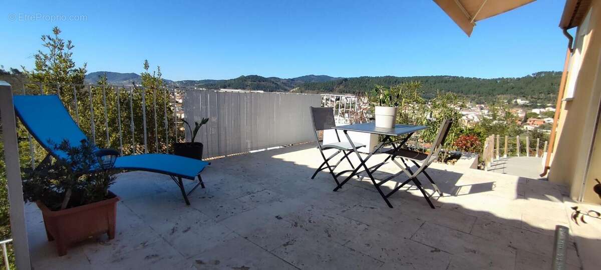 Maison à SAINT-MARTIN-DE-VALGALGUES