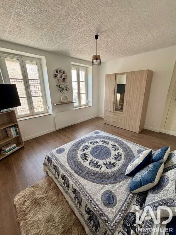 Appartement 144 m² à Courtenay  - photo 6