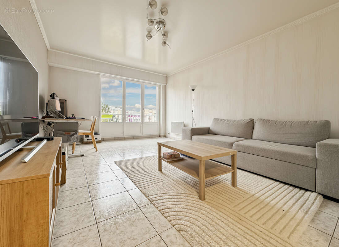 Rosny sous bois rer e & a - appartement t4 - photo 3