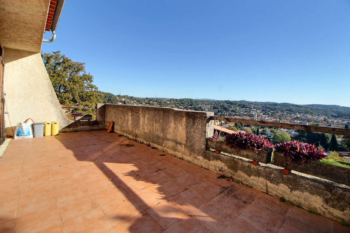 Maison à TRANS-EN-PROVENCE