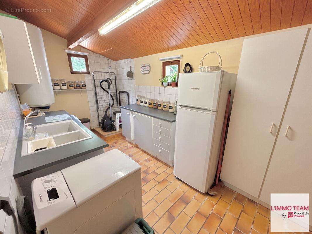 VERS, maison 5 pièces sur plus de 8000m² de terrain - photo 15