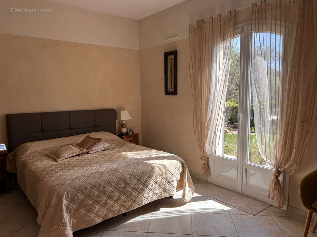 Maison à MALLEMORT