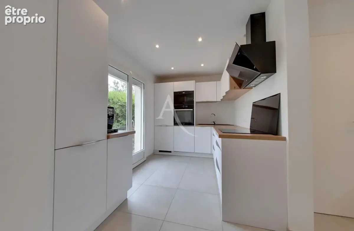 Maison Chevry Cossigny 5 pièces 103 m² + combles aménageables sur 589 m² de terrain - photo 6