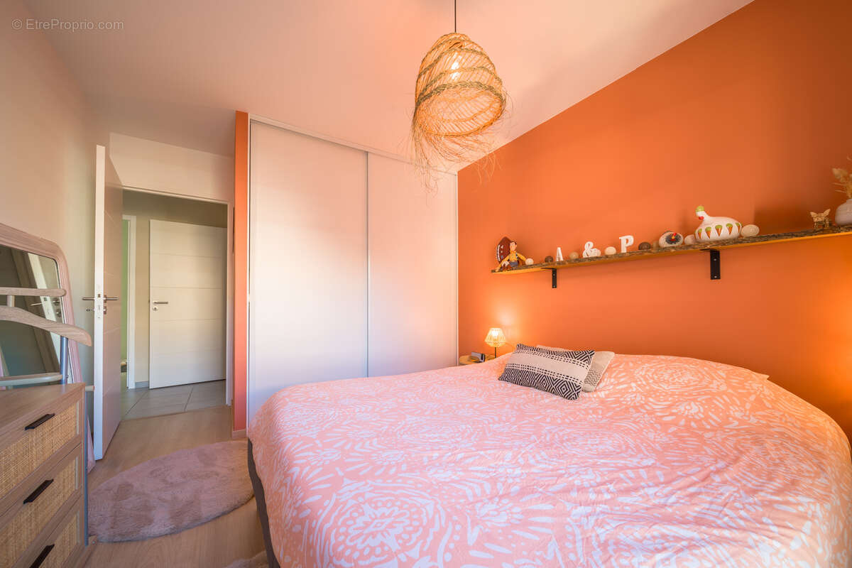 Appartement à BASSENS