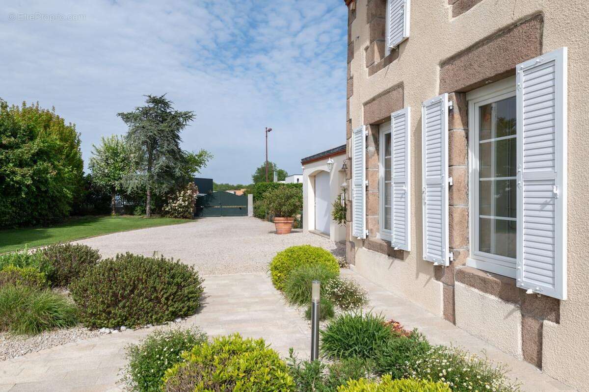 Maison à BEAUPREAU