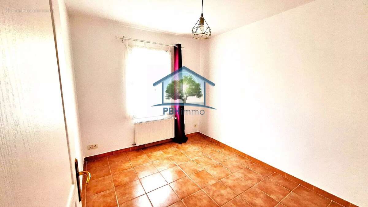 Appartement à MARSEILLE-15E