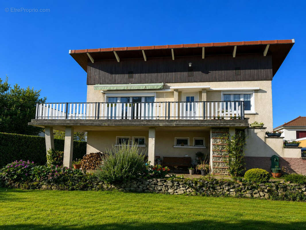 Maison à SAINT-ANDRE-DE-CORCY