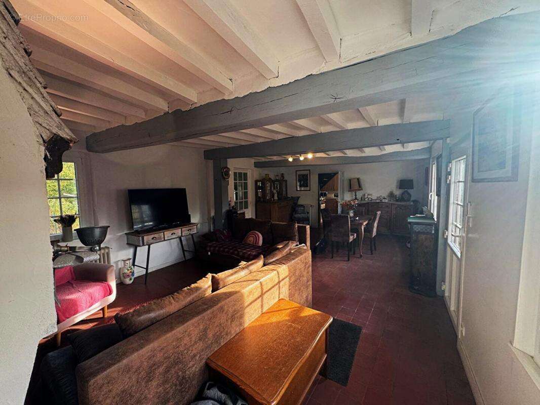 Maison 4 pièces de type longère 110 m²  charme et authenticité à Cuigy en Bray (Pays de Bray) - photo 3