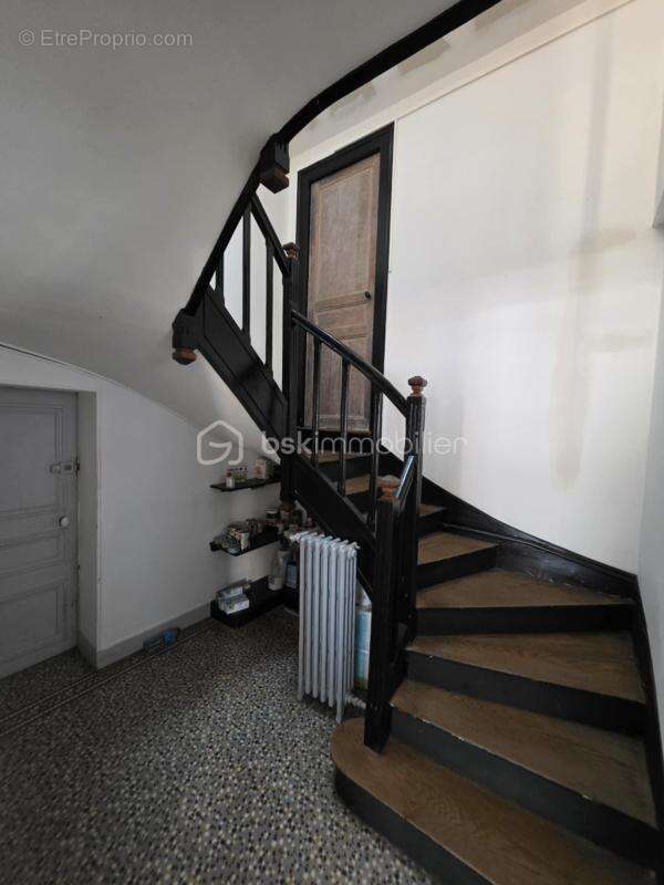 Maison de bourg de 190m2 avec terrain et Garage - photo 10
