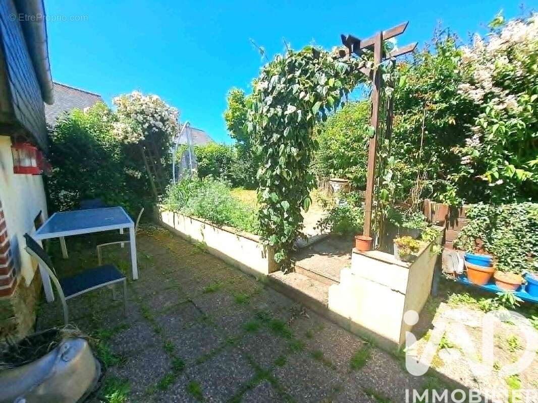 Maison 168 m² à Broons  - photo 3