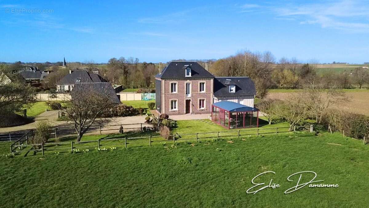 Maison à MONTIVILLIERS