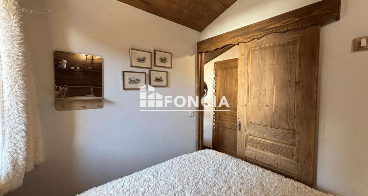 Appartement à LES ALLUES