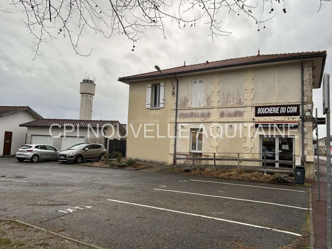 Autre à SAINTE-HELENE