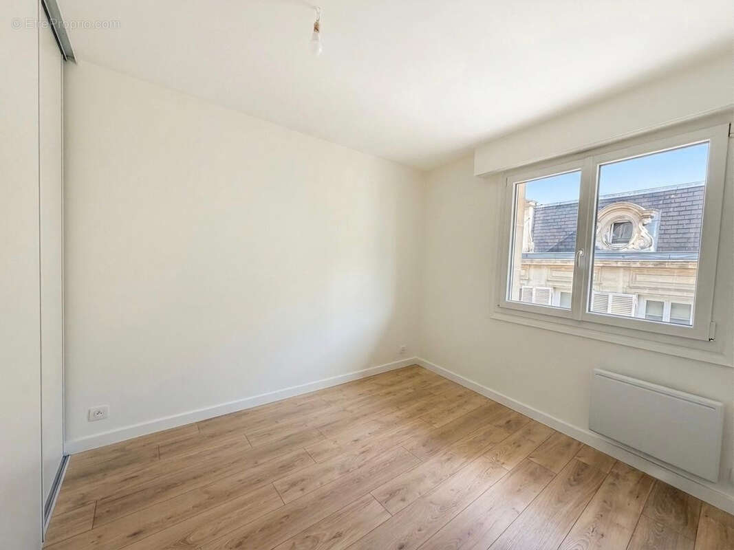 A vendre - en exclusivite - appartement 3 chambres secteur boulingrin - photo 6