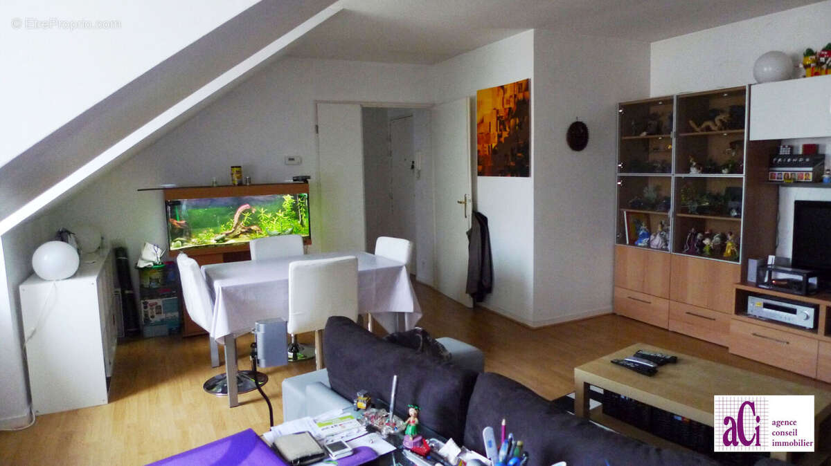 Appartement à L'HAY-LES-ROSES