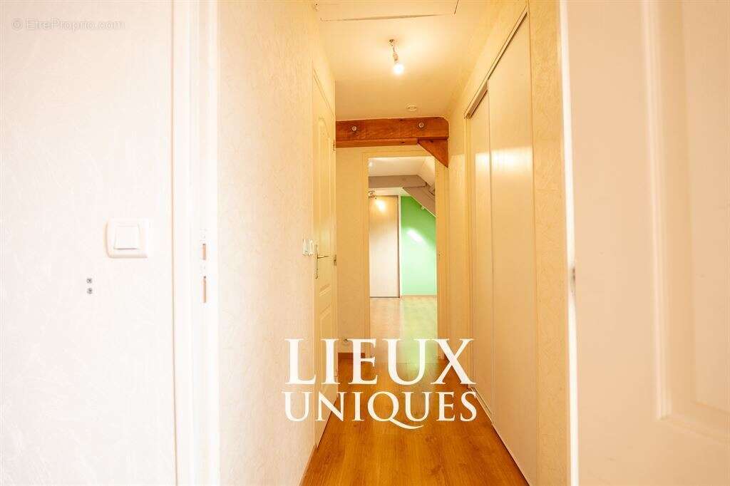 Maison à PRUNAY-CASSEREAU