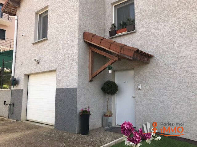 Maison 90 m² à Saint-Etienne  - photo 7