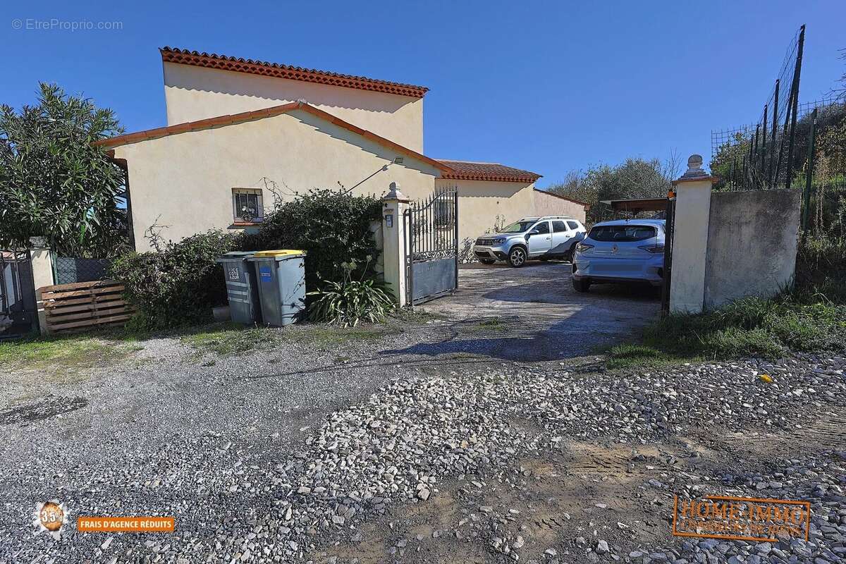 Maison à SAINT-JEANNET