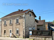 Maison à AILLEVILLERS-ET-LYAUMONT