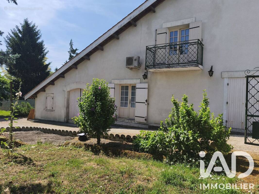 Photo 1 - Maison à SALLES-D'ANGLES