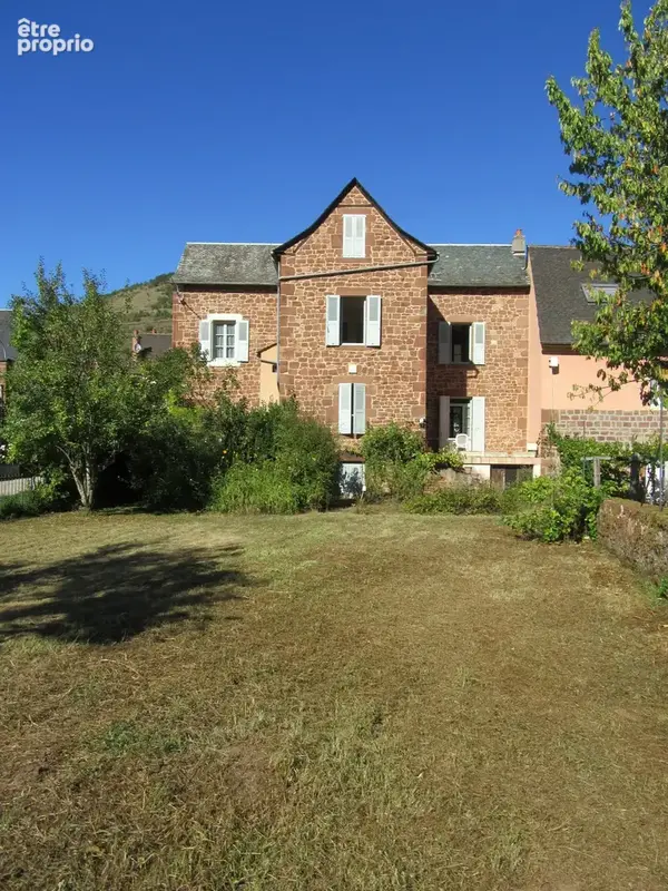 Maison 5 pièces 127 m² à vendre à Marcillac-Vallon (12330) - photo 1