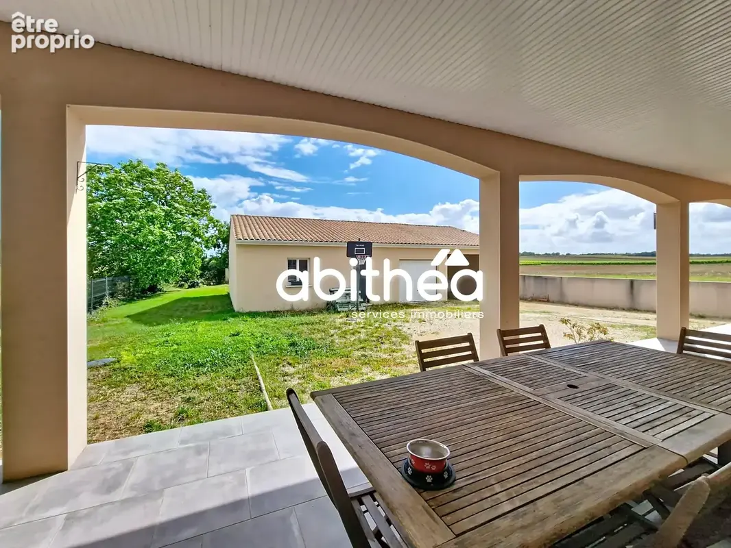 Maison recente de 2019, 155m2 inspiration provencale, 3 chambres dont suite  100m2 de garage  70m2 de terras - photo 21