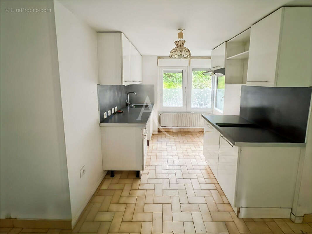 Maison à AMFREVILLE-LA-MI-VOIE