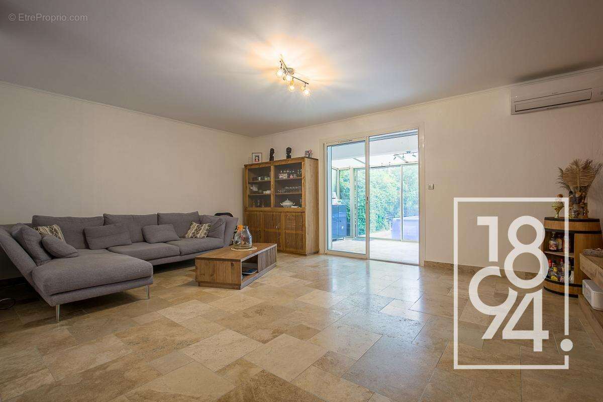 Appartement à SEPTEMES-LES-VALLONS