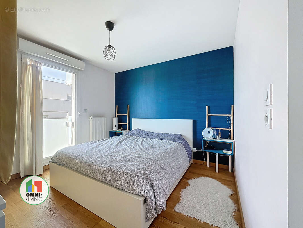 Appartement à RILLIEUX-LA-PAPE