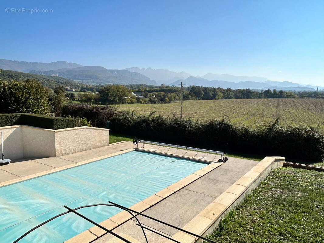 Maison à CHATUZANGE-LE-GOUBET