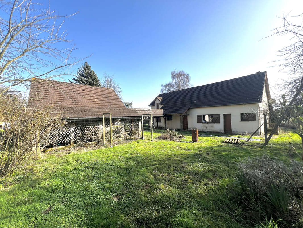 Maison à FORGES-LES-EAUX
