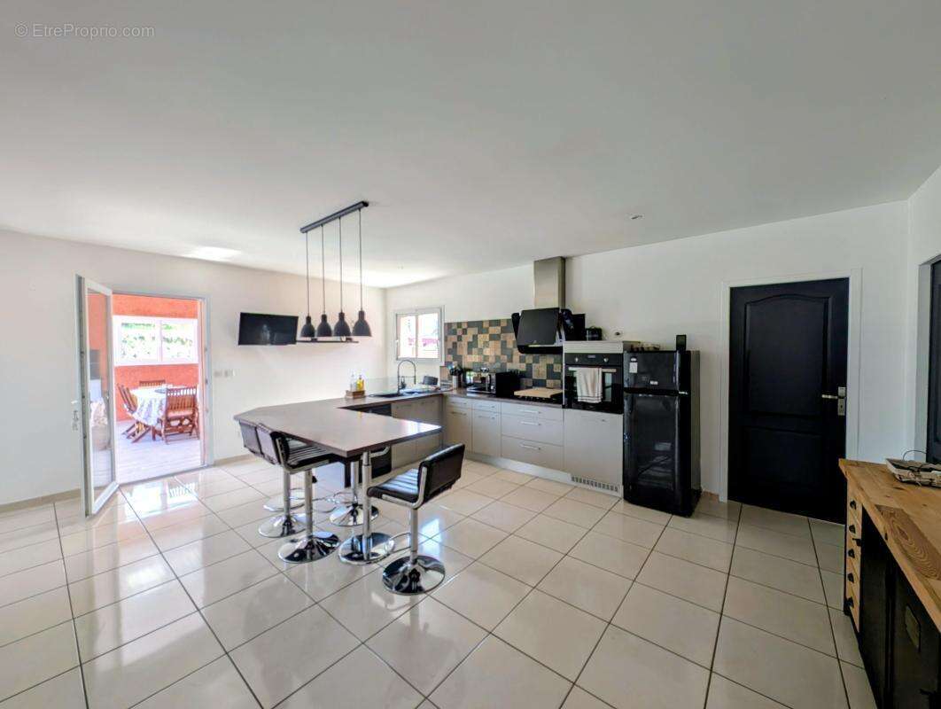 Maison à USCLAS-D'HERAULT
