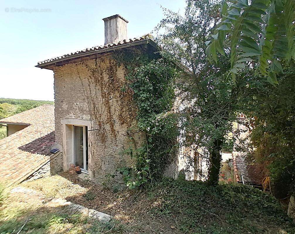 Maison à ROMAGNE