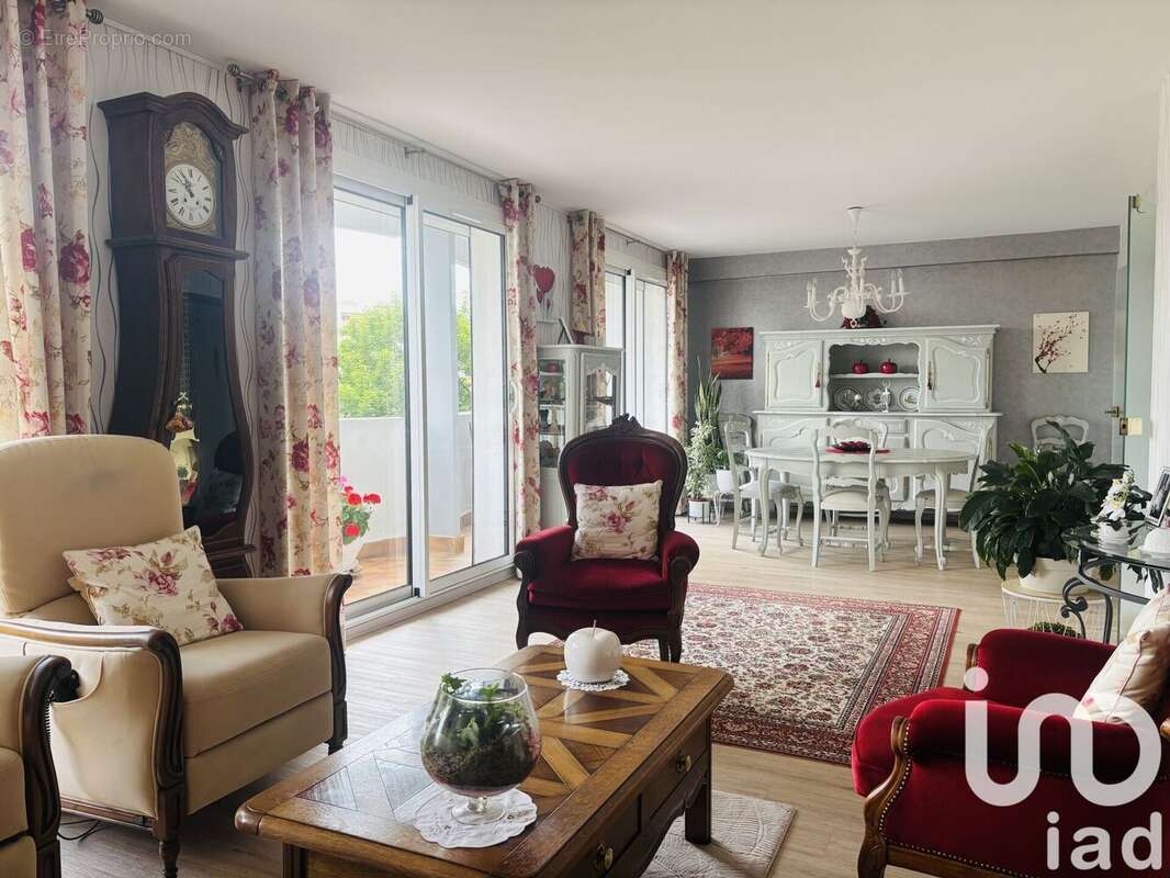 Photo 2 - Appartement à SAINT-QUENTIN