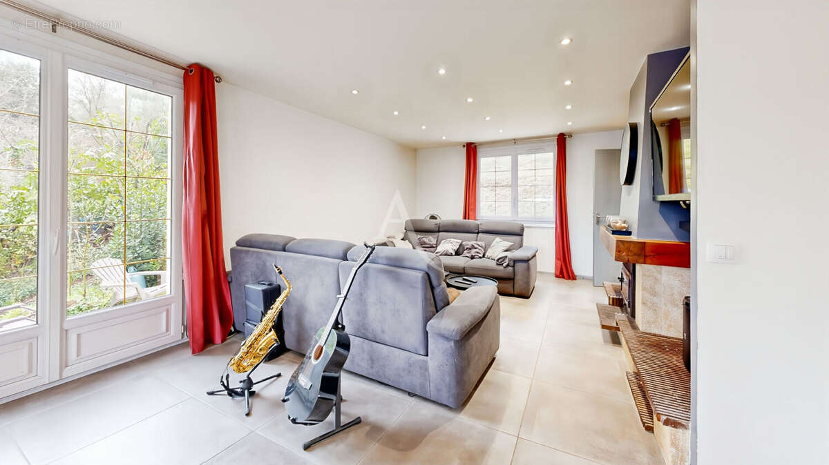 Maison familiale  5 chambres Sous-sol total 15 min Pontoise - photo 4
