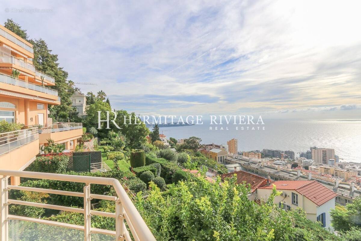 Appartement à BEAUSOLEIL