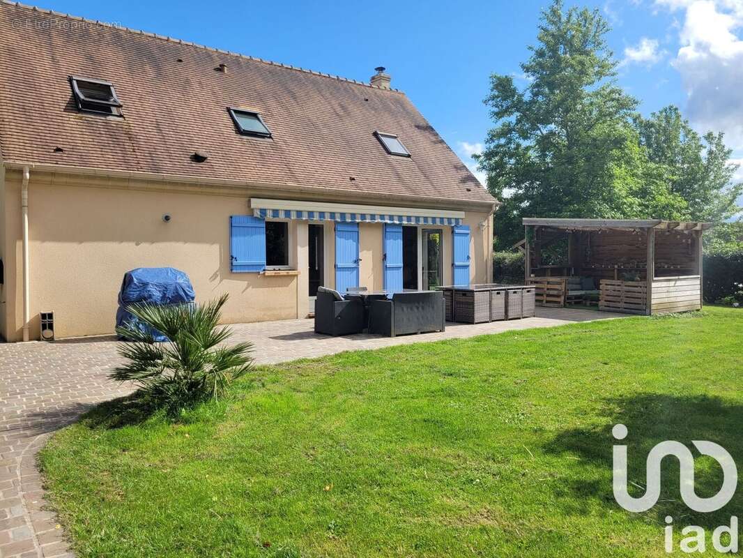 Photo 3 - Maison à LA CELLE-LES-BORDES