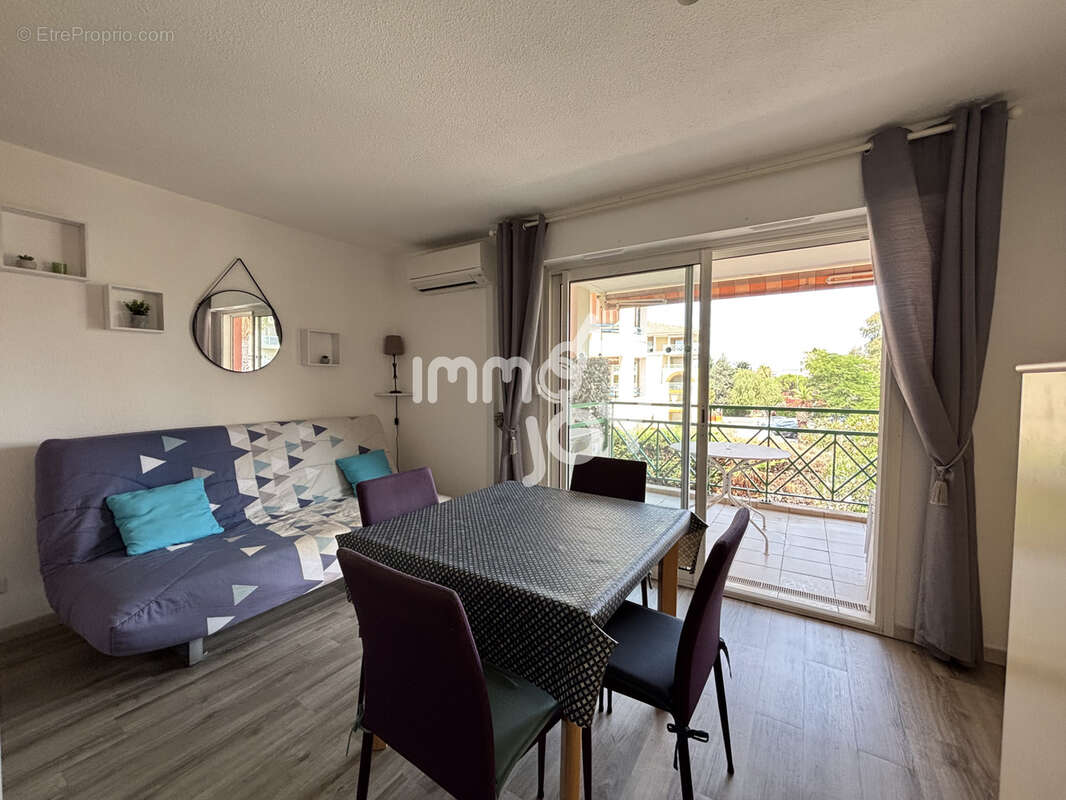 Appartement à FREJUS