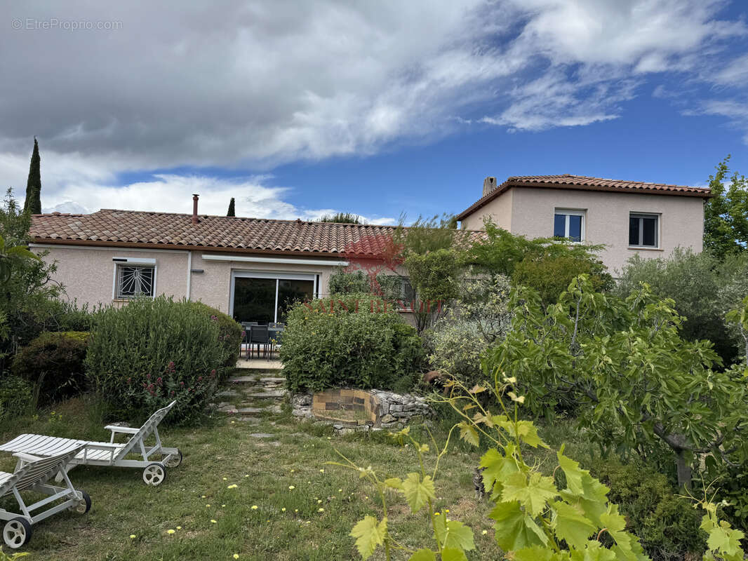 Maison à SAINT-JEAN-DE-FOS