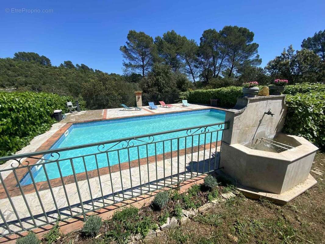 Photo 7 - Maison à COTIGNAC