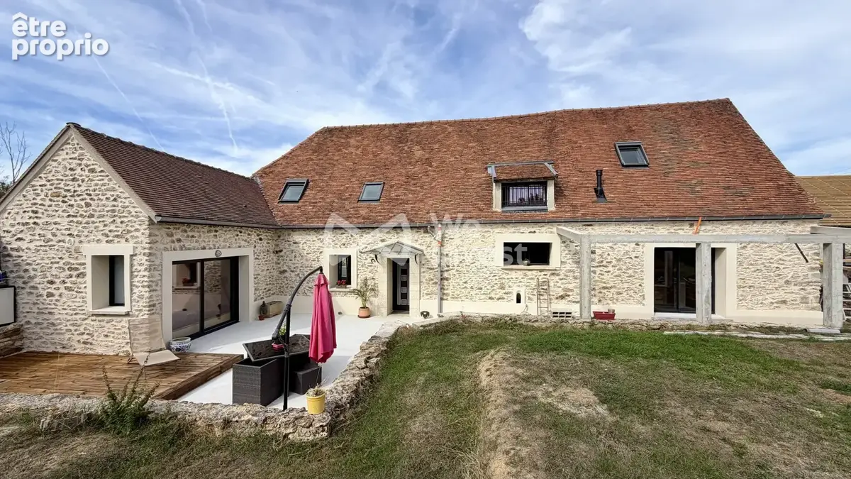 Maison 9 pièces 195 m² à vendre à Coulommiers (77120) - photo 1